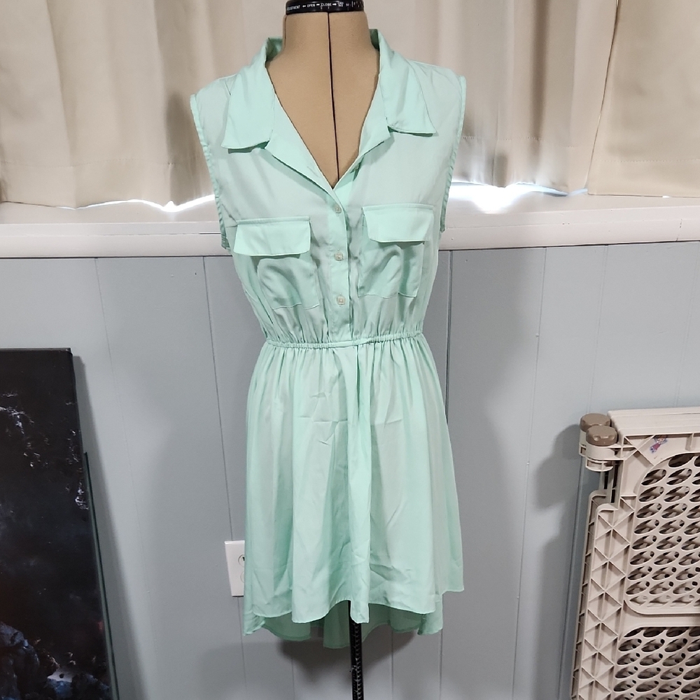 Light Weight Mint Green Short Sleeve Sundress with Notched Collar